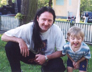Kevin Whitehead and Ian Domone (2�)